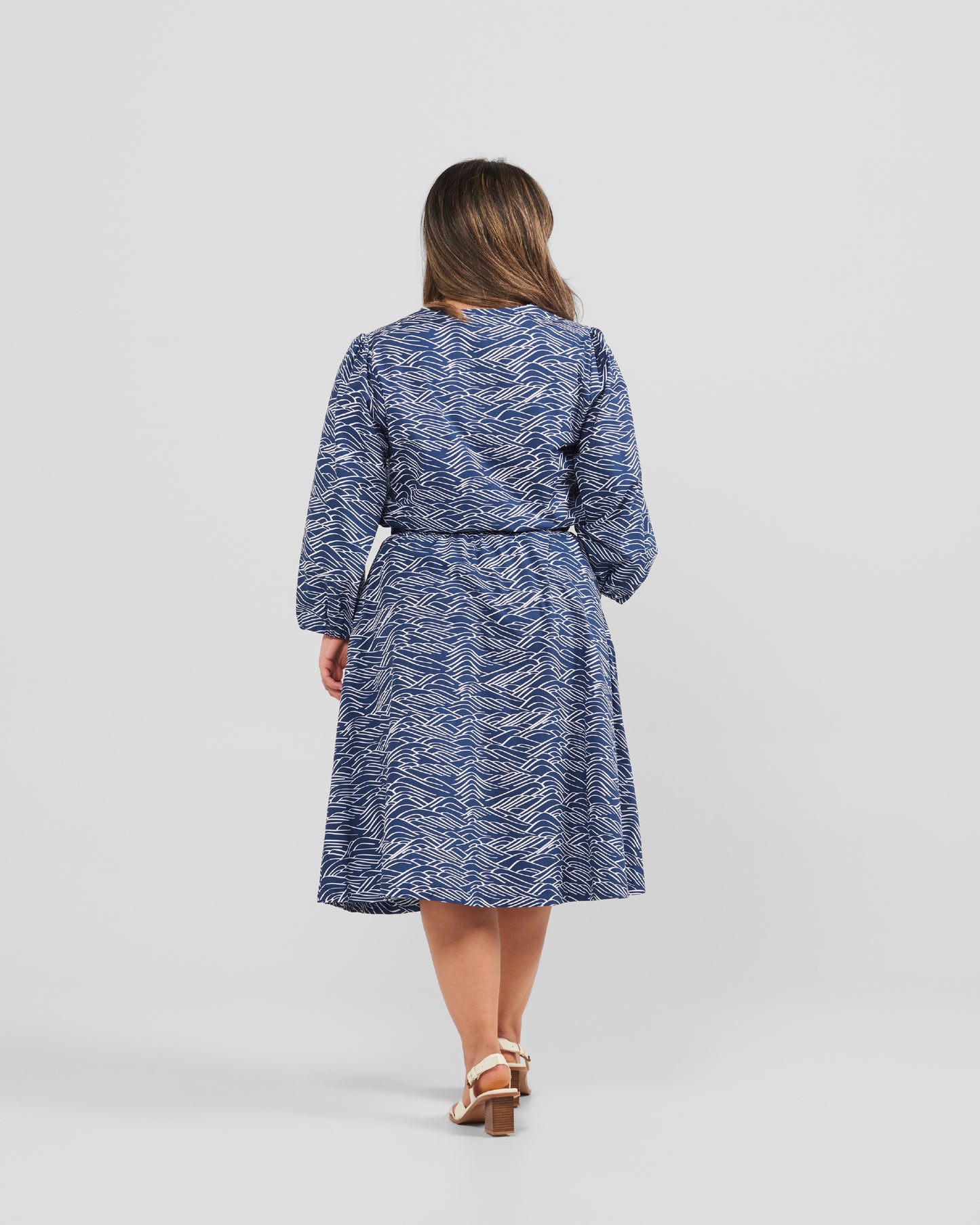 Abstract Waves Blouse And Skirt Set