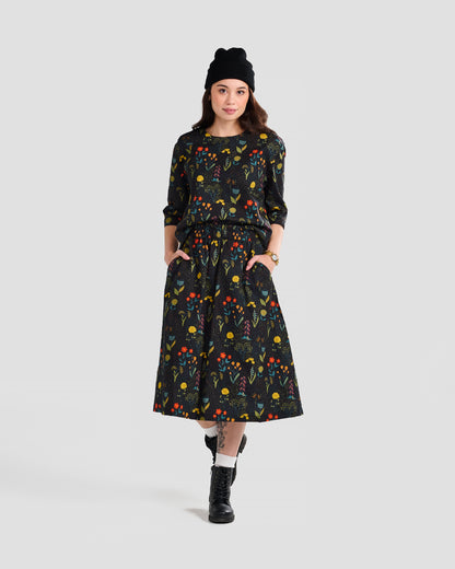 Women's Rainy Field Black Print 3/4-sleeve Pull-over Blouse