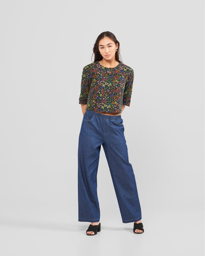 Women's Snakes And Flowers Print 3/4 Sleeve Pull Over Blouse
